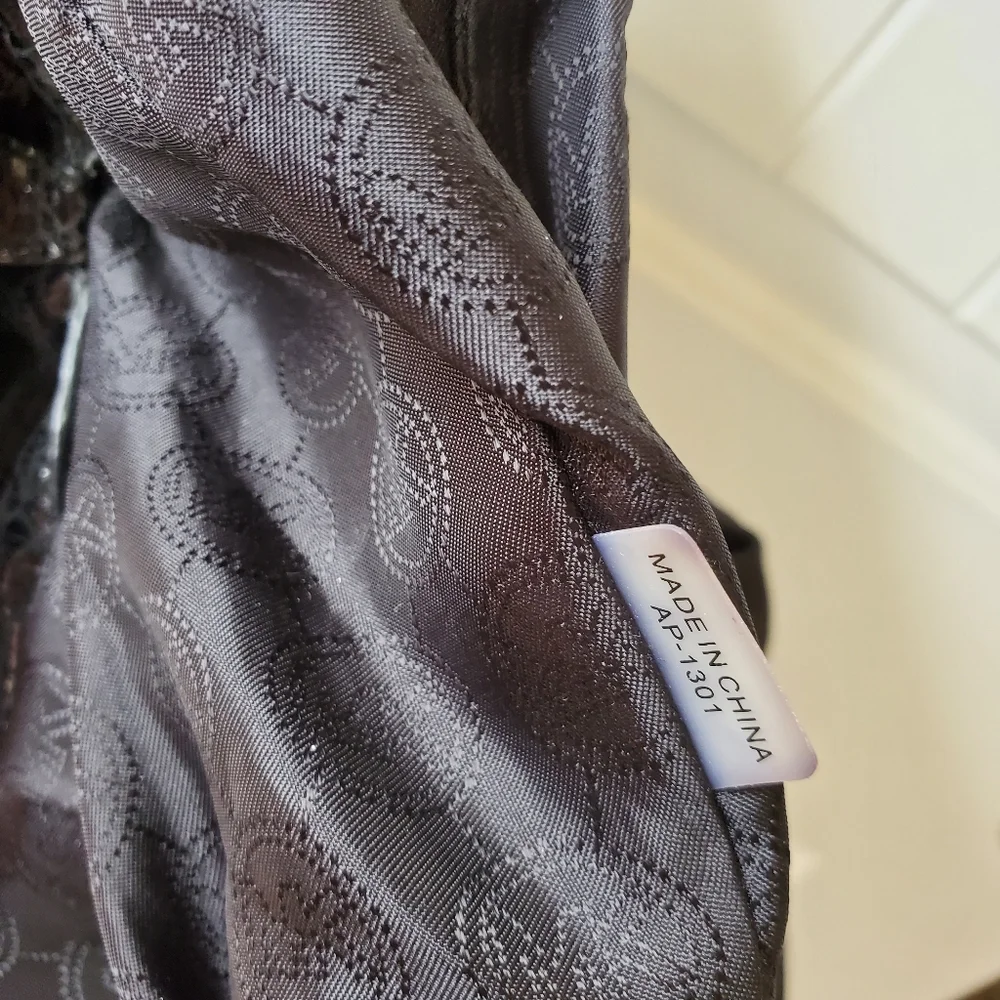 Michael Kors snakeskin handbag gold hardware EUC - Picture 8 of 15